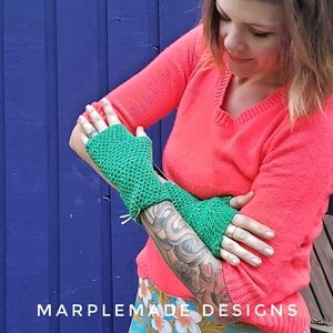 NWT* Handmade Fingerless gloves💜 super soft acrylic, MarpleMade Designs, sparkl